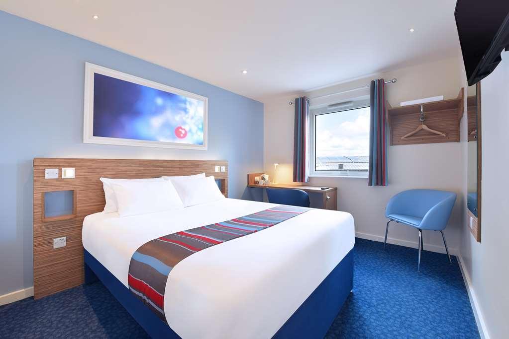 Old Colwyn Travelodge Colwyn Bay الغرفة الصورة