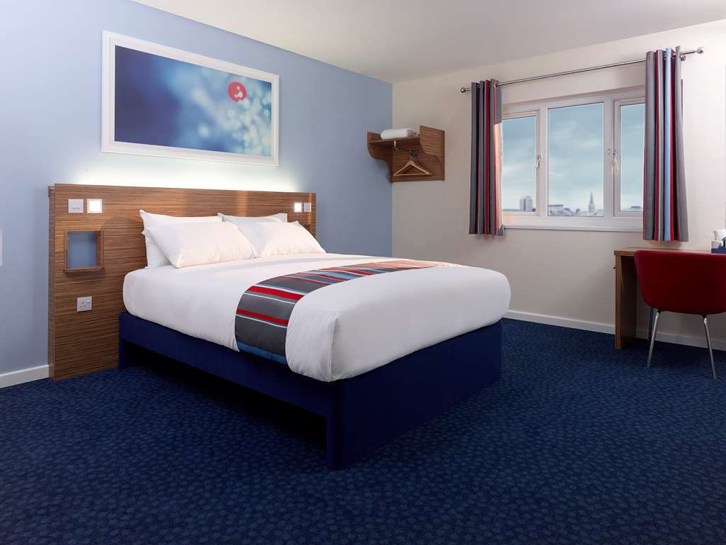 Old Colwyn Travelodge Colwyn Bay الغرفة الصورة