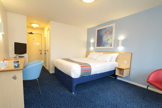 Old Colwyn Travelodge Colwyn Bay الغرفة الصورة